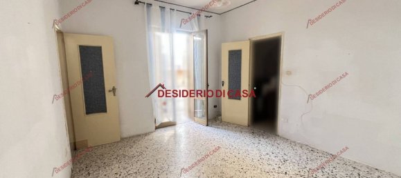 2 bedrooms House in Campofelice di Roccella, Italy No. 264357 4