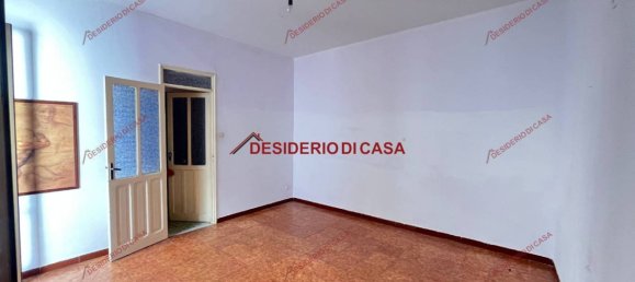 2 bedrooms House in Campofelice di Roccella, Italy No. 264357 5