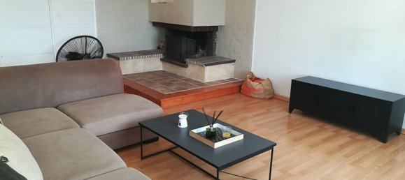 3 Schlafzimmer Doppelhaus in Saint-Denis-de-l'Hotel, France, Nr. 82460 3