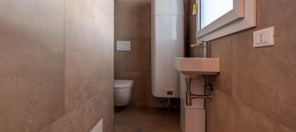 5 rooms House in Castelfranco Veneto, Italy No. 127544 32