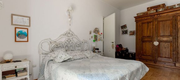 6 rooms Apartment in Rome, Italy No. 273795 28