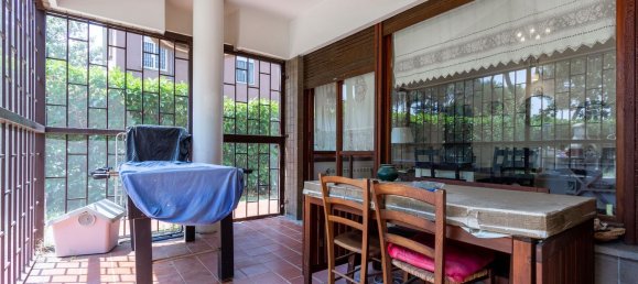 6 rooms Apartment in Rome, Italy No. 273795 33