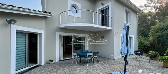 4 غرف نوم منزل في Saint-Caprais-de-Bordeaux, France رقم 361905 19