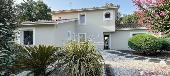 4 غرف نوم منزل في Saint-Caprais-de-Bordeaux, France رقم 361905 26