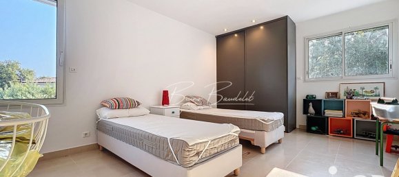 4 غرف نوم منزل في Saint-Caprais-de-Bordeaux, France رقم 361905 12