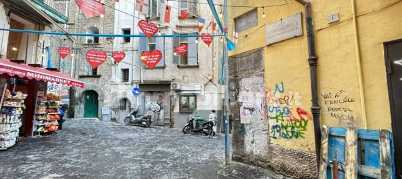 1 Schlafzimmer Wohnung in Naples, Italy, Nr. 354541 5