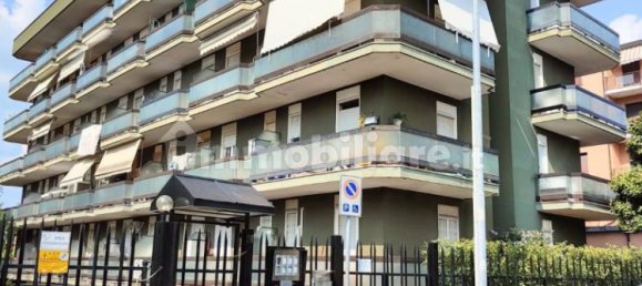 1 bedroom Apartment in Monza, Italy No. 225638 9