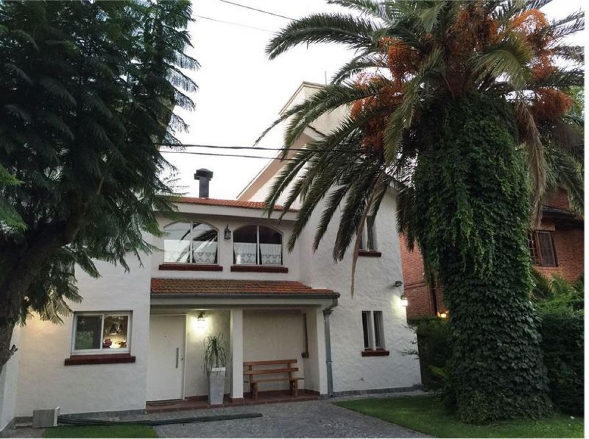 4 bedrooms House in Escobar, Argentina No. 6382