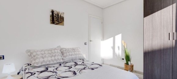 1 bedroom Apartment in Torrevieja, Spain No. 151019 18