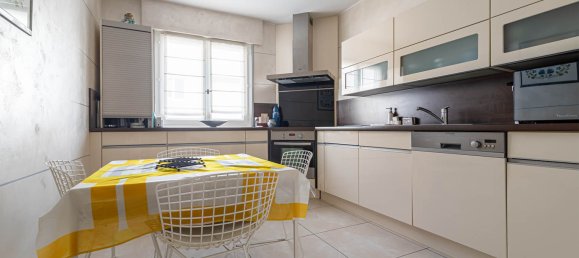 2 bedrooms Apartment in Lyon, France No. 350851 5