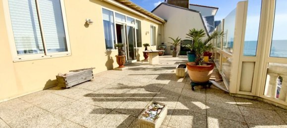 Casa de 6 dormitorios en Les Sables-d'Olonne, France No. 201951 16