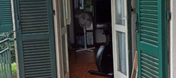 2 rooms Apartment in Besano, Italy No. 52158 8