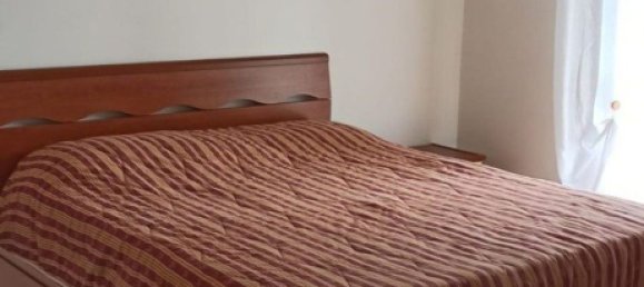 2 rooms Apartment in Besano, Italy No. 52158 3