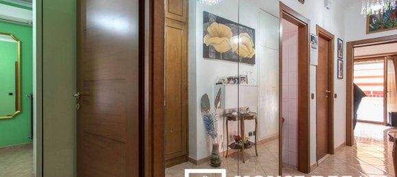 1 bedroom Apartment in Rome, Italy No. 324157 15