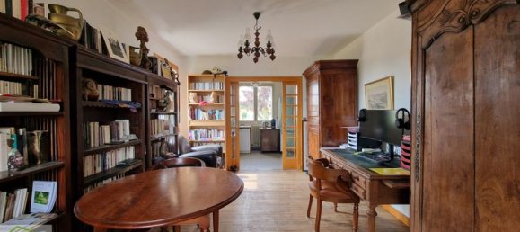 3 Schlafzimmer Haus in Saint-Sauvant, France, Nr. 312984 4