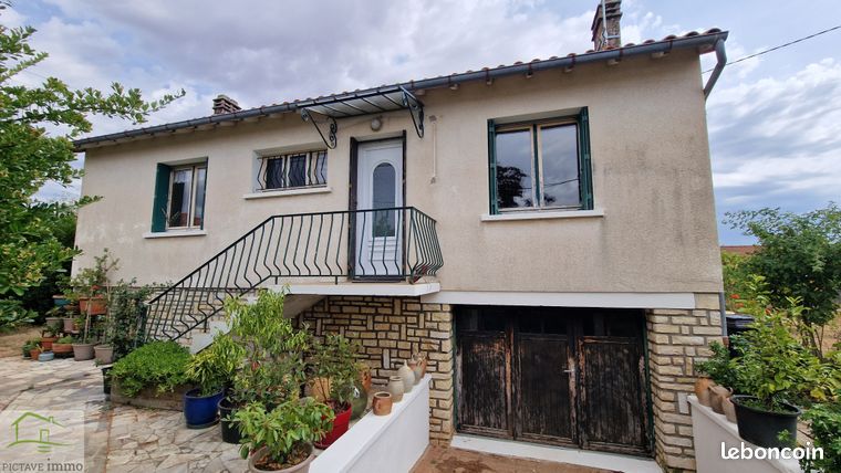 3 Schlafzimmer Haus in Saint-Sauvant, France, Nr. 312984