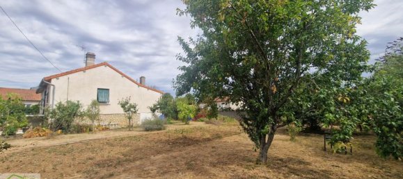 3 Schlafzimmer Haus in Saint-Sauvant, France, Nr. 312984 8
