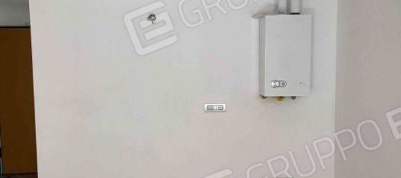 3 chambres Appartement à Ferrara, Italy No. 25081 10