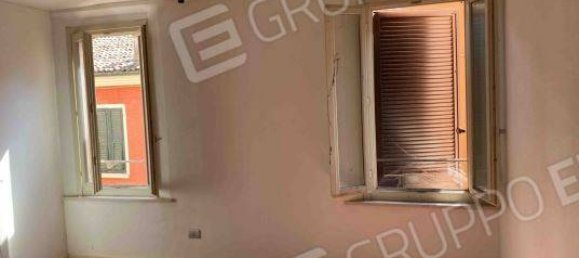 3 chambres Appartement à Ferrara, Italy No. 25081 6