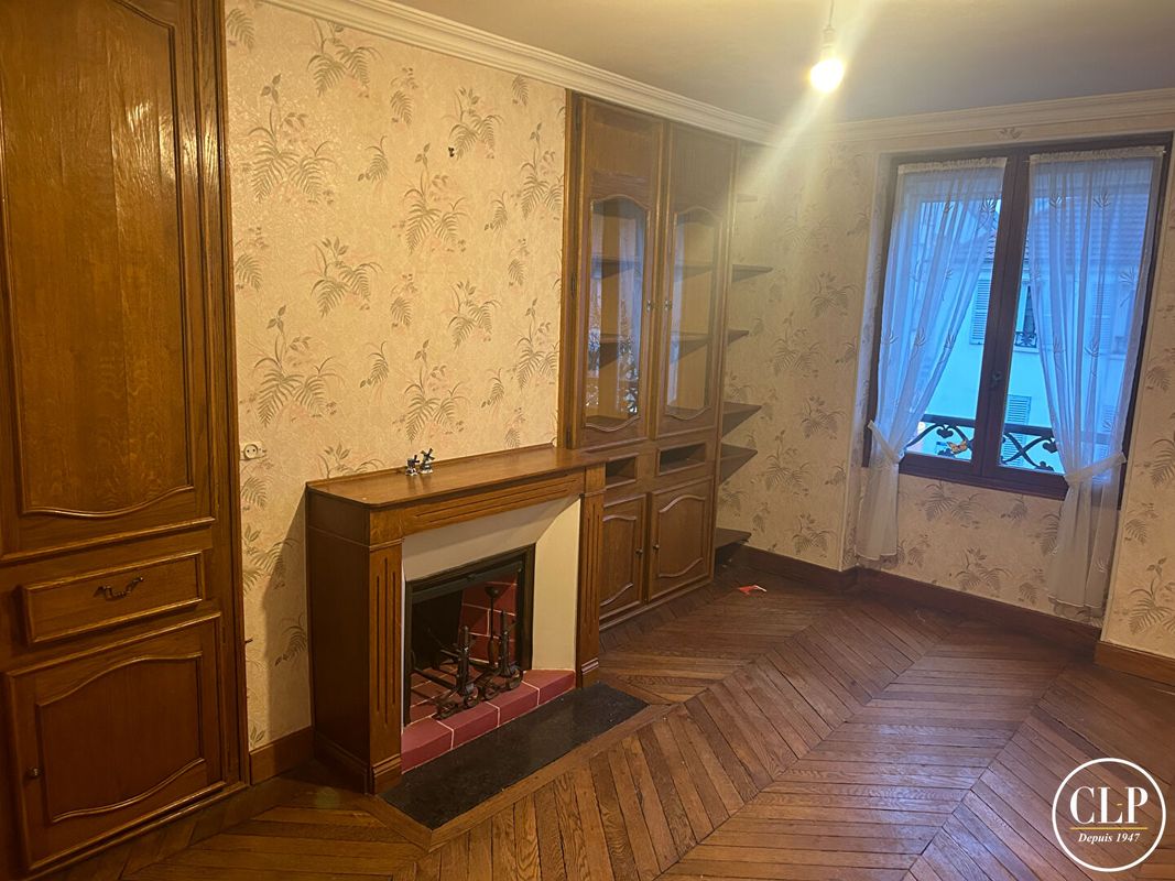 2 Schlafzimmer Wohnung in Creteil, France, Nr. 180864