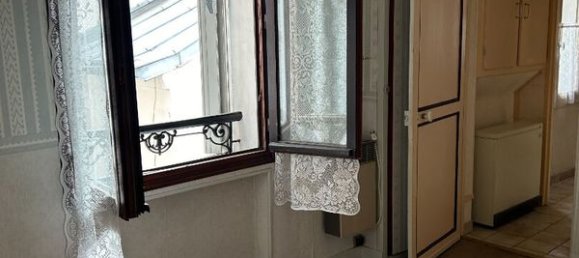 2 Schlafzimmer Wohnung in Creteil, France, Nr. 180864 7