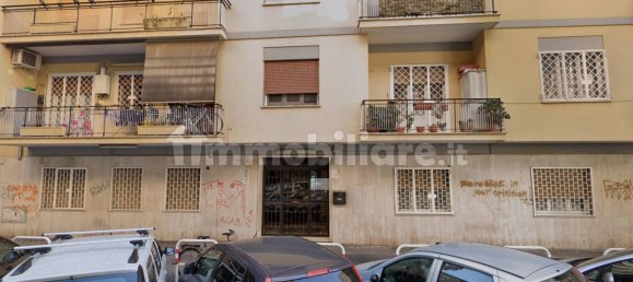 1 bedroom Apartment in Rome, Italy No. 350270 5