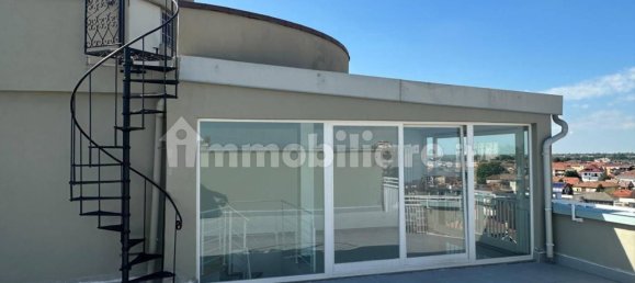 2 غرف نوم بانتهاوس في Rho, Italy رقم 363507 12