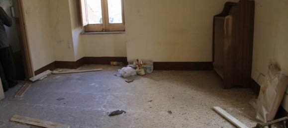 Дом с 3 комнатами в Чанчана, Италия № 161821 4