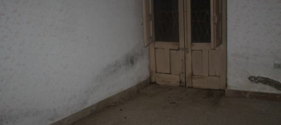 Дом с 3 комнатами в Чанчана, Италия № 161821 28