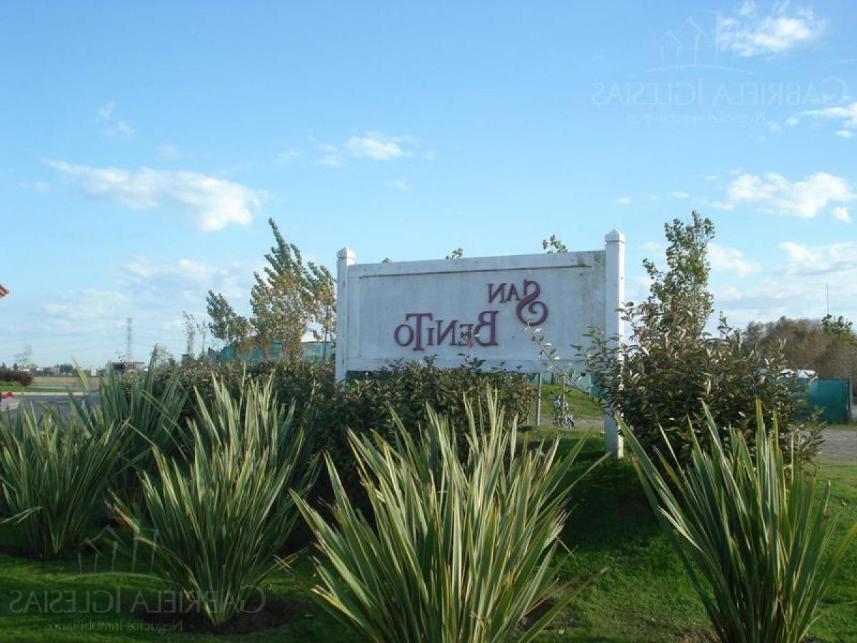  Land in Tigre, Argentina No. 120449