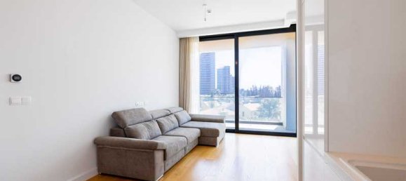 2 bedrooms Apartment in Limassol, Cyprus No. 11042 12