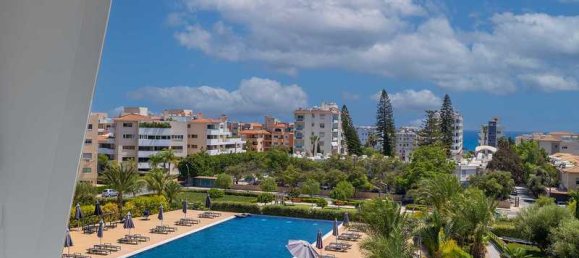 2 bedrooms Apartment in Limassol, Cyprus No. 11042 6