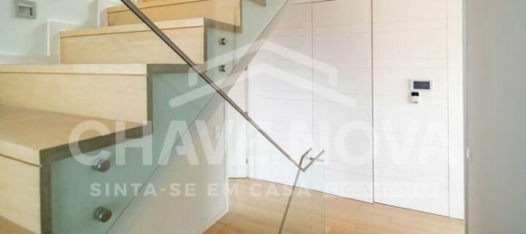 3 bedrooms House in Madalena, Portugal No. 18066 7