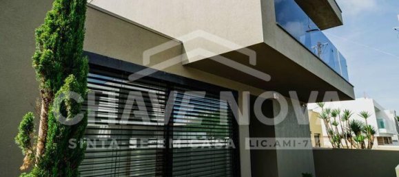 3 bedrooms House in Madalena, Portugal No. 18066 6