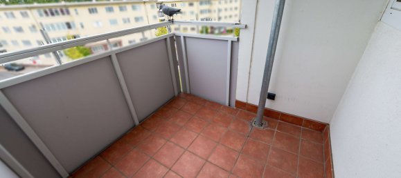 1 bedroom Apartment in Frankfurt am Main, Germany No. 306284 2