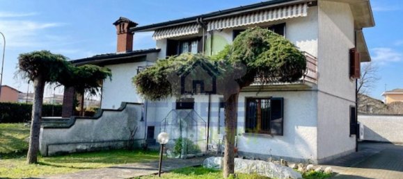 10 rooms Villa in Caorso, Italy No. 19642 6