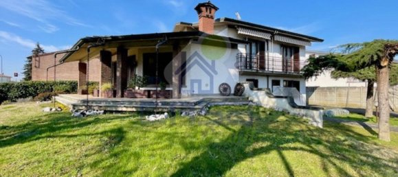 10 rooms Villa in Caorso, Italy No. 19642 3