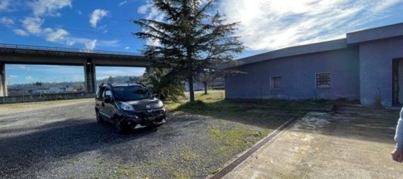 670m² Warehouse in Rome, Italy No. 158828 4