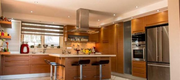 5 bedrooms House in Germasogeia, Cyprus No. 17070 4