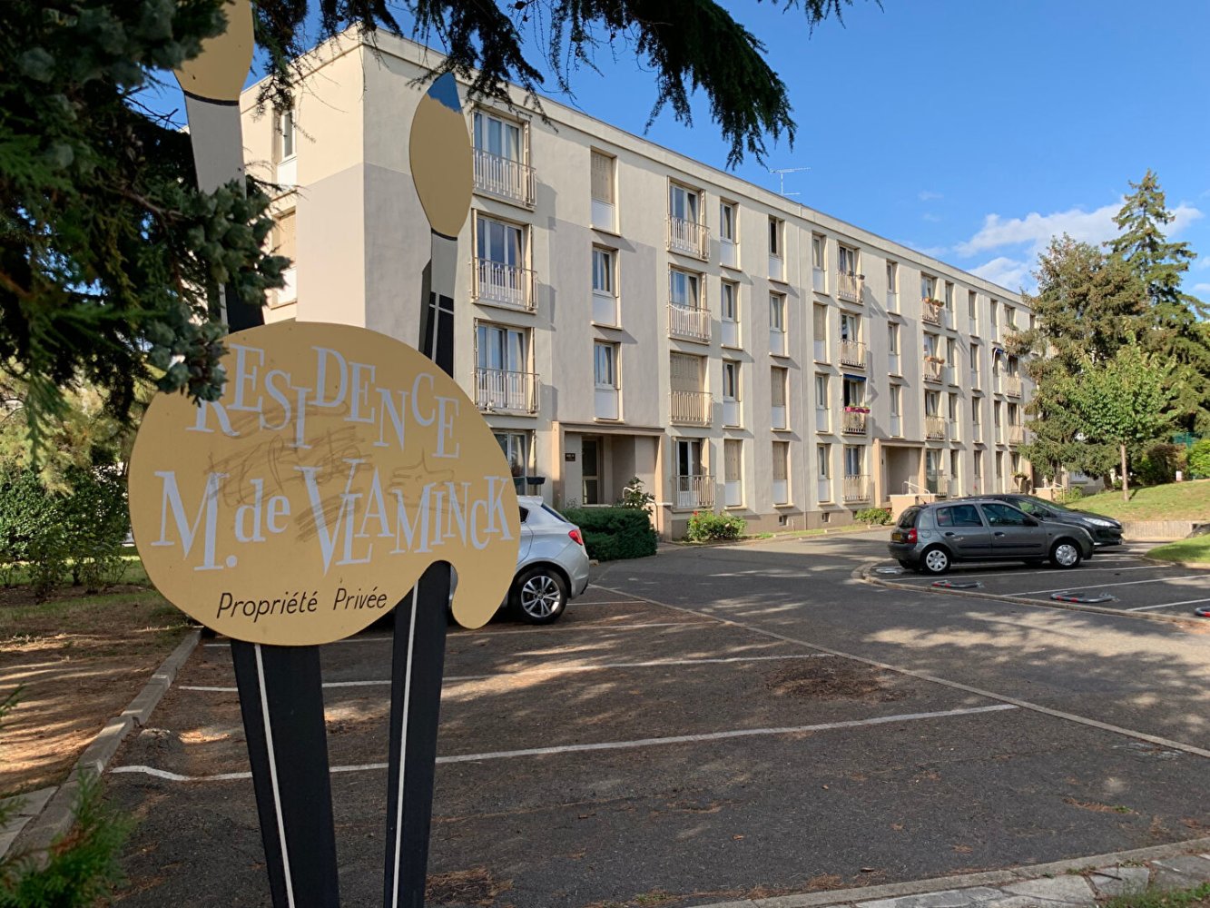 1 bedroom Apartment in Chatou, France No. 147399