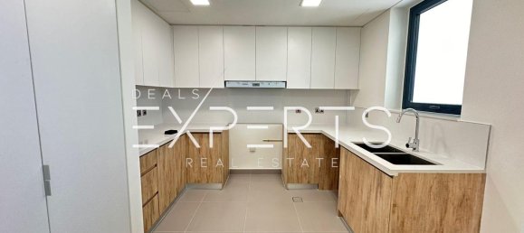 3 bedrooms Townhouse in Yas Island, UAE No. 66004 11