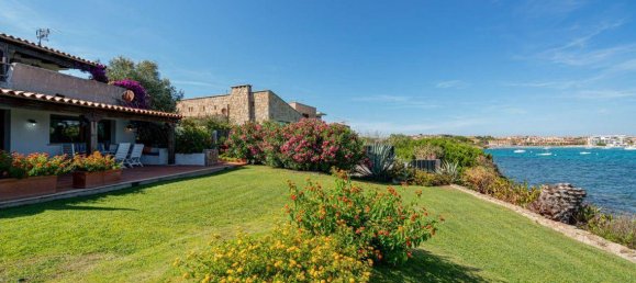 Квартира с 4 комнатами в Гольфо Аранчи, Италия № 226642 2