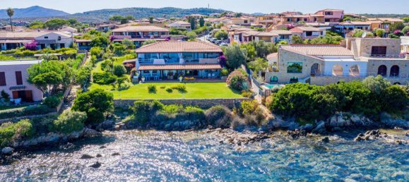 Квартира с 4 комнатами в Гольфо Аранчи, Италия № 226642 23