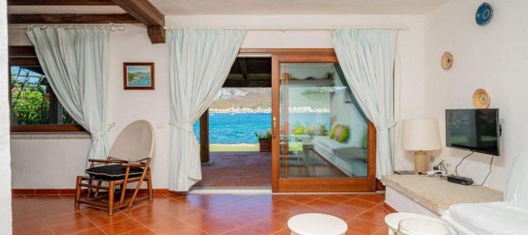 Квартира с 4 комнатами в Гольфо Аранчи, Италия № 226642 5