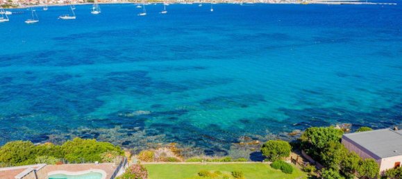 Квартира с 4 комнатами в Гольфо Аранчи, Италия № 226642 20