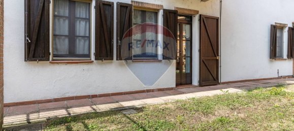 2 rooms Apartment in Siziano, Italy No. 228343 36