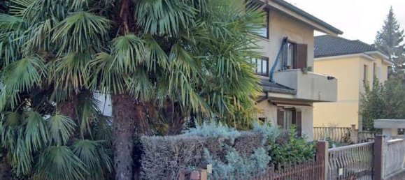 Дом с 6 комнатами в Чезано Мадерно, Италия № 7811 4