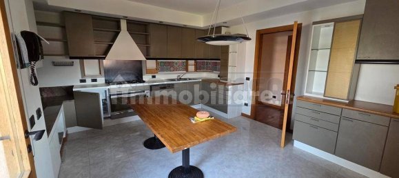 5 chambres Maison à Torri di Quartesolo, Italy No. 321736 13