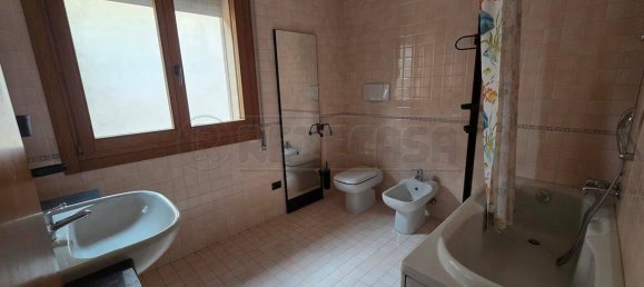 5 chambres Maison à Torri di Quartesolo, Italy No. 321736 17