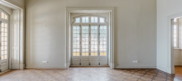 10 bedrooms Villa in Cascais, Portugal No. 101553 9